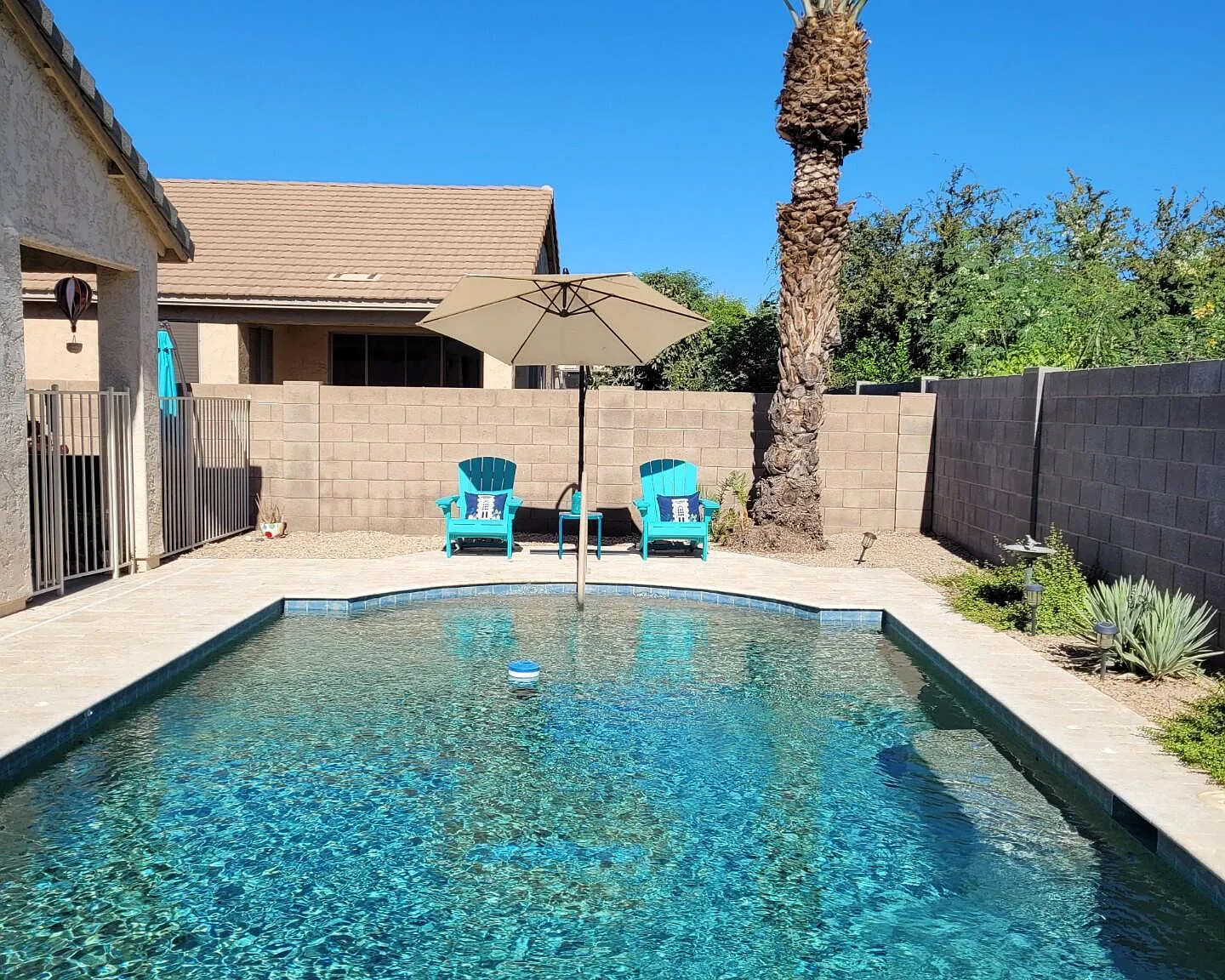 4 bed, 3.0 bath, 1892 sqft, $3,950 — Photo 2