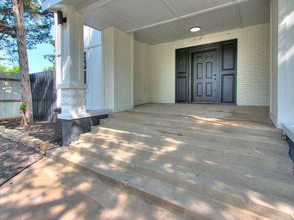 4th image of 1231 NW 33rd St #5