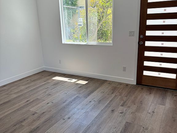 3rd image of 1163 S Crescent Heights Blvd #1/2