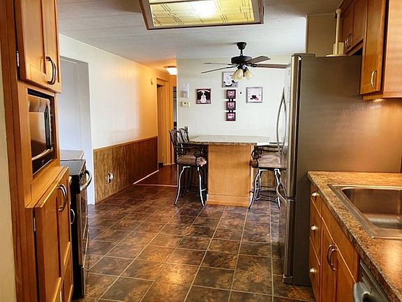 5th image of 226 Caviller Ct