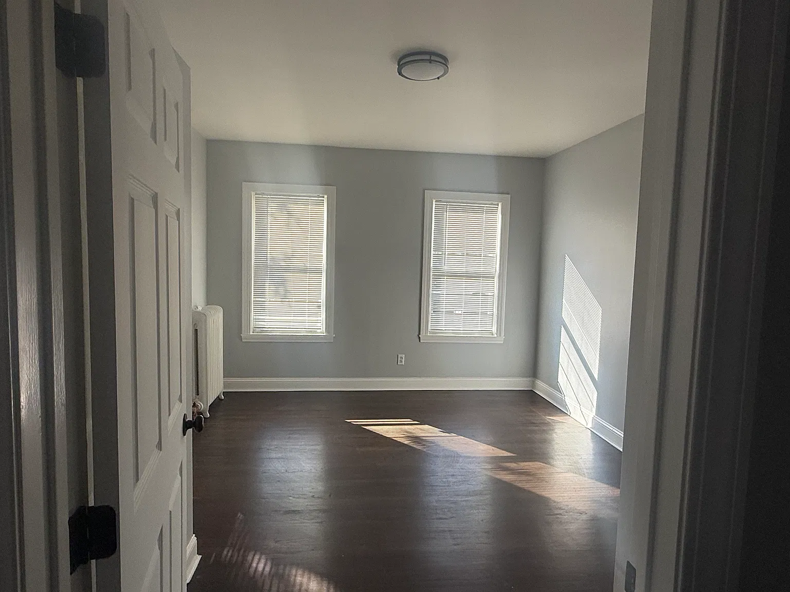 4 bed, 1.5 bath, 1498 sqft, $2,700 — Photo 1
