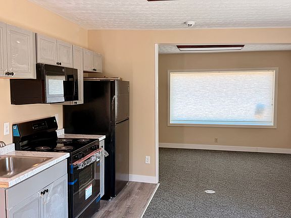 3rd image of 485 Main St #1A