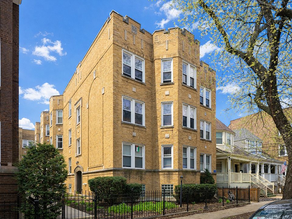 1st image of 1531 W Rosemont Ave APT 2N
