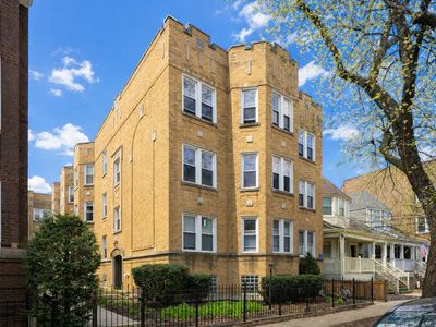1531 W Rosemont Ave APT 2N, Chicago, IL, 60660