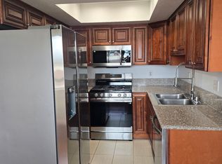 1165 Spazier Ave #202, Glendale, CA 91201