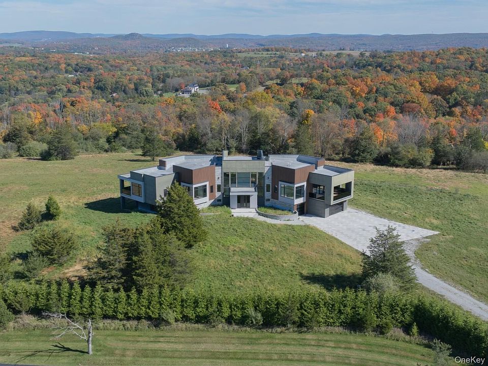 1st image of 30 High Ridge Road