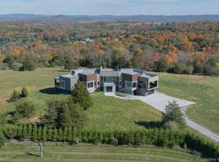30 High Ridge Rd, Warwick, NY 10990