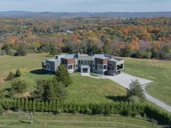 30 High Ridge Road, Warwick, NY 10990