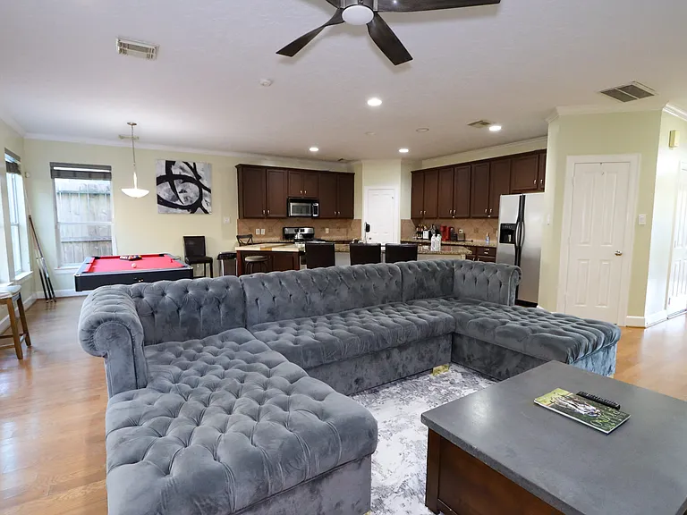 9714 Kapri Ln — Photo 16