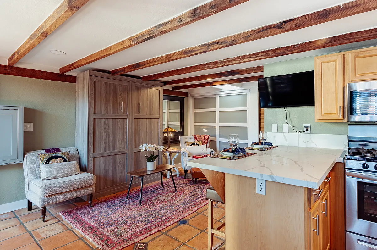 Building Photo - 3721 Bancroft St #1/2