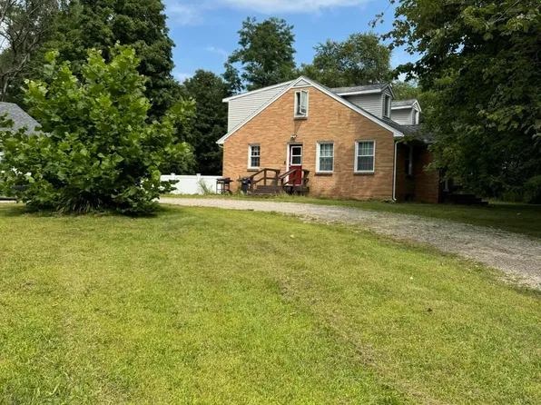 9239 Vergennes St SE, Ada, MI 49301