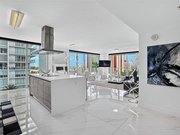 2nd image of 300 Sunny Isles Blvd Unit 4-1007