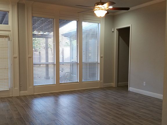 4th image of 7328 Crabtree Ln