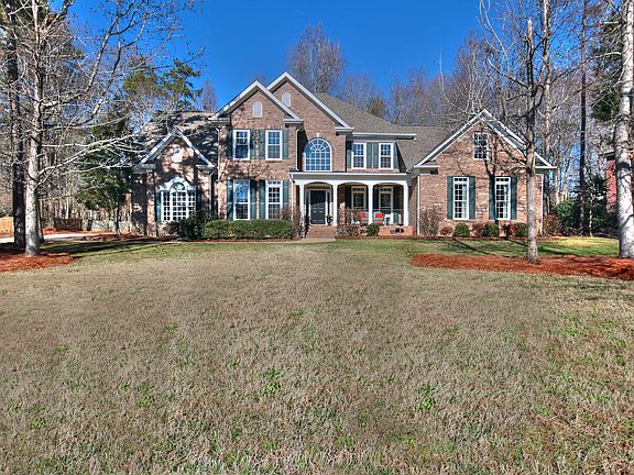2nd image of 2723 Savannah Hills Dr
