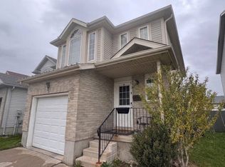35 Big Springs Ct, Kitchener, ON N2E 4H2
