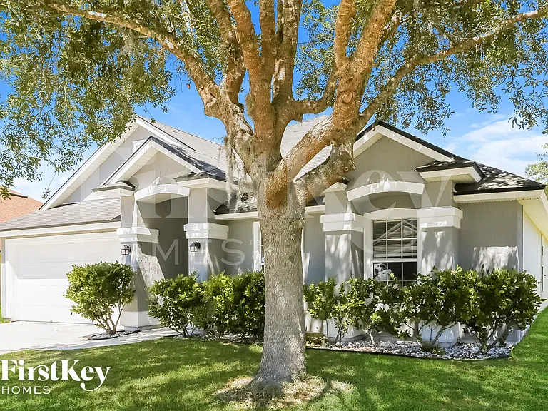 13760 Fish Eagle Dr W — Photo 2