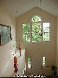 2-Storey Foyer Enrance