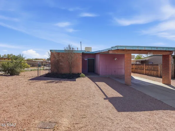 6978 N Asterion Ln, Tucson, AZ 85741