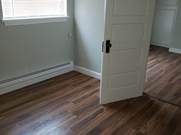 3rd image of 715 Yakima Ave #4