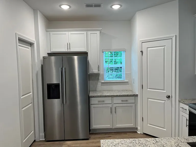 3220 Butler Hill Dr — Photo 4