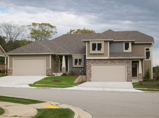 411 Century Oak Dr, Waukesha, WI 53188