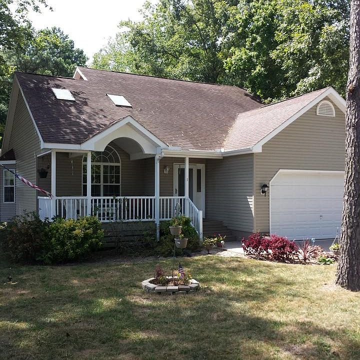 Exterior (Front)