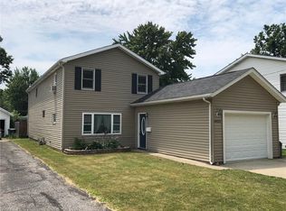 34132 Victor Dr, Eastlake, OH 44095