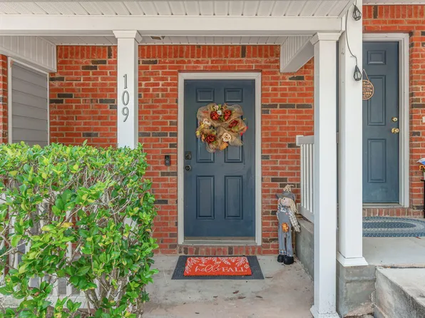 109 Swaying Pine Ct, Crestview, FL 32539