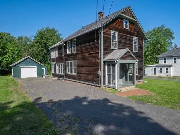 29 Hazel Ave, Amherst, MA 01002