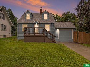 4319 Burt St, Omaha, NE 68131