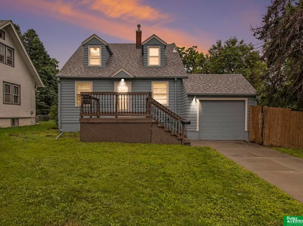 4319 Burt St, Omaha, NE 68131