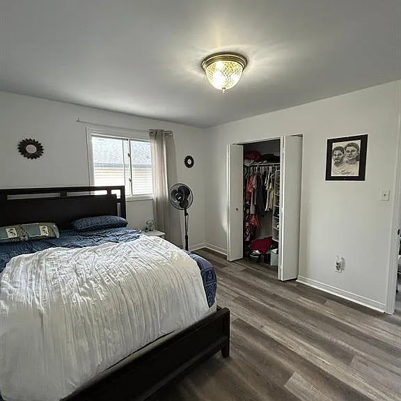 8351 Kingston Cres — Photo 19