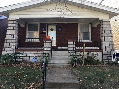 2nd image of 4956 Robert Ave