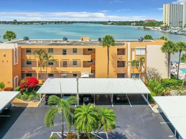 7560 Bay Island Dr S APT 348, South Pasadena, FL 33707