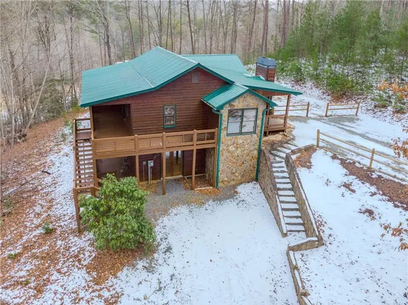 57 Timber Ridge Rd, Blue Ridge, GA 30513