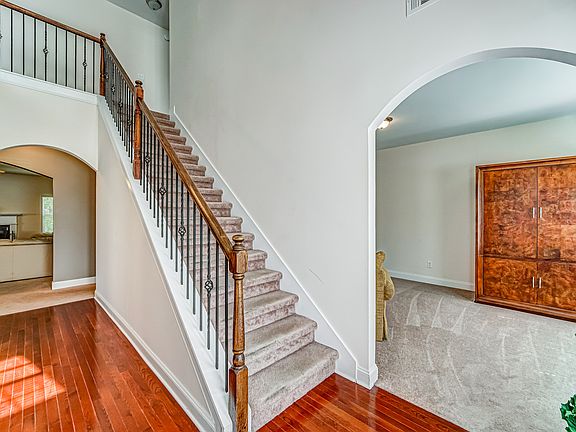 3rd image of 4439 Bellemeade Dr