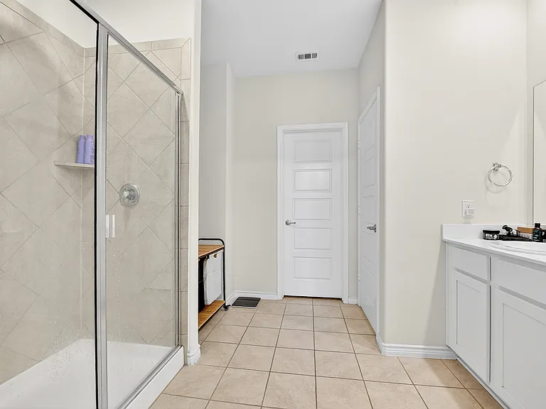 2261 Obsidian Dr — Photo 30