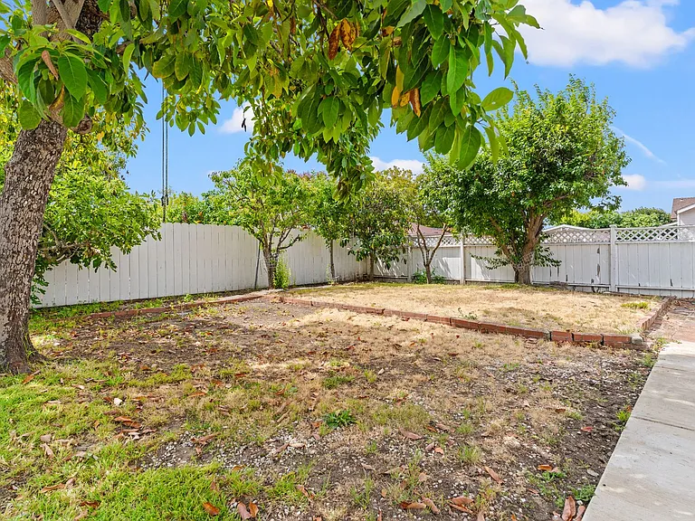 14700 Pansy St — Photo 28