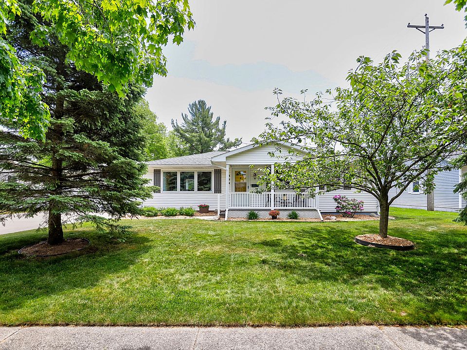 1st image of 404 Terrill Ave