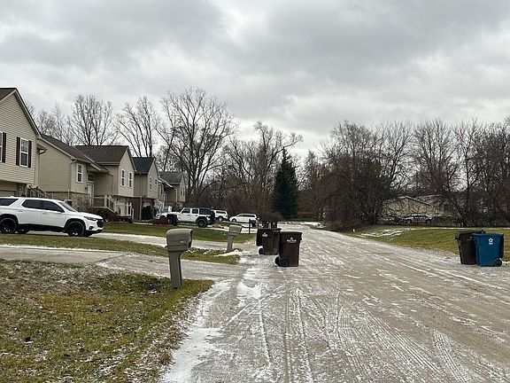 4th image of 4101 Nyman Ave