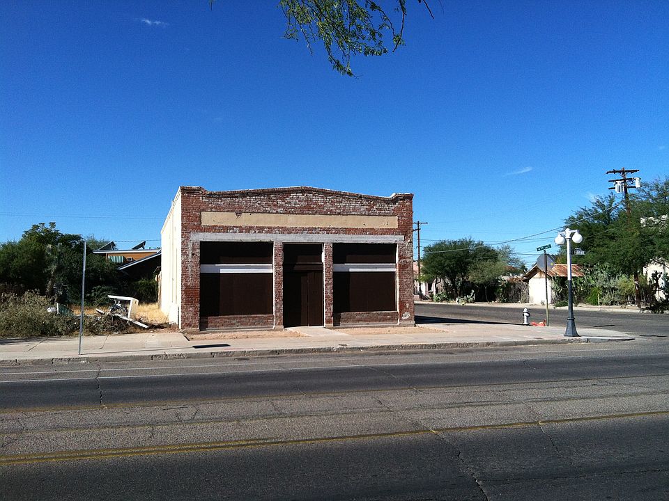 600 S 4th Ave 85701