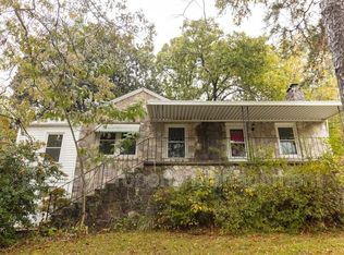 1123 John Ross Rd, Chattanooga, TN 37412