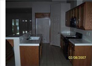 3rd image of 24807 Skyland Dr