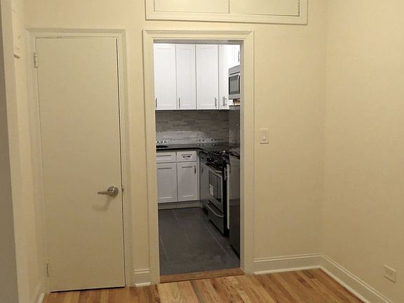 3rd image of 67 8th Ave APT 22
