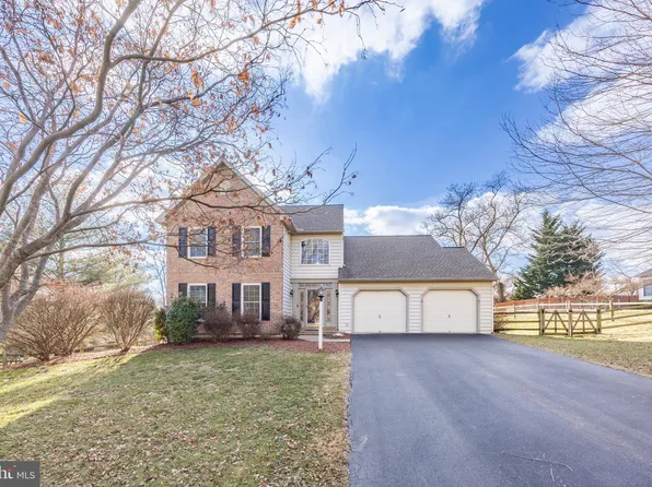 309 Hillside Ln, Kennett Square, PA 19348
