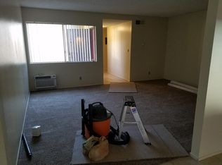 3212 W Cabot Dr APT 3, Anaheim, CA 92804