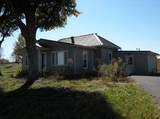 8941 Farmersville Rd, Fredonia, KY 42411