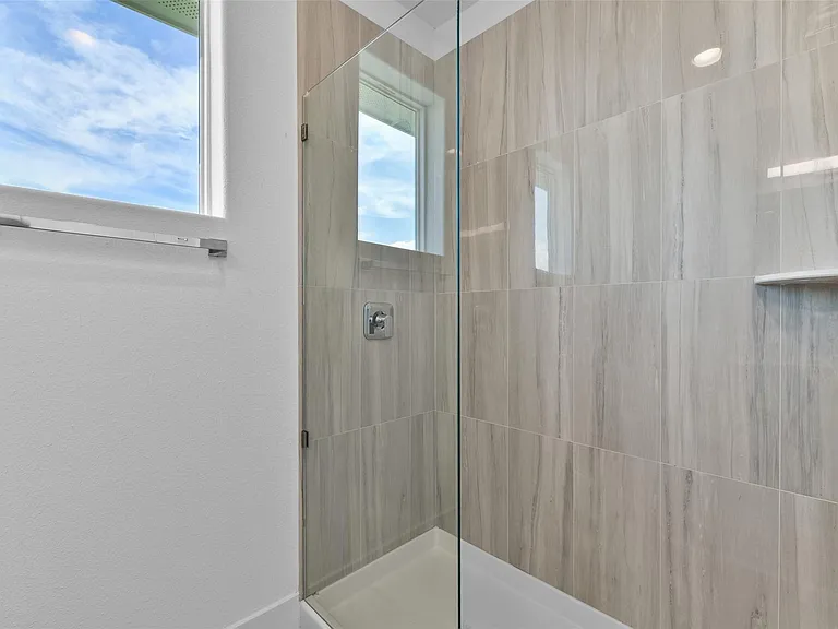 4006 Fort Bend Dr — Photo 18