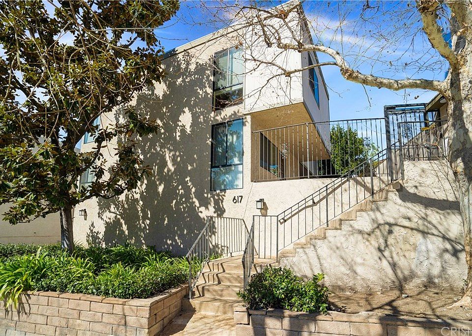 1st image of 617 E Cypress Ave APT G