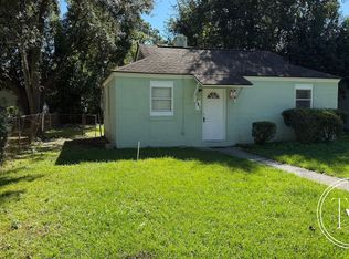 910 Googe St, Savannah, GA 31415